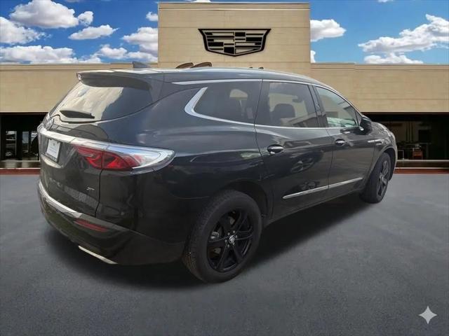 2023 Buick Enclave Essence FWD