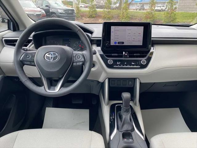 2023 Toyota Corolla Cross LE