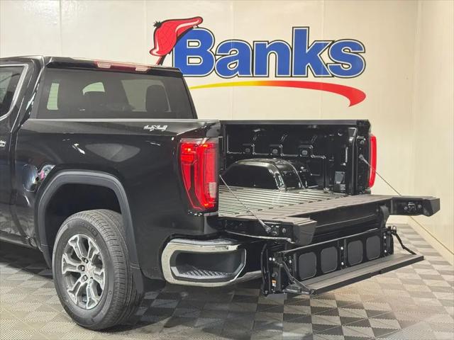 2026 GMC Sierra 1500 Crew Cab, Short Bed, SLT, 4WD