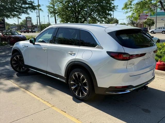 2024 Mazda X-90 Premium Plus