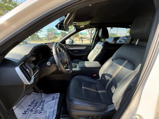 2024 Mazda X-90 Premium Plus