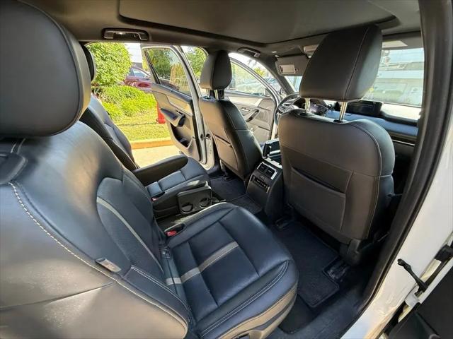 2024 Mazda X-90 Premium Plus