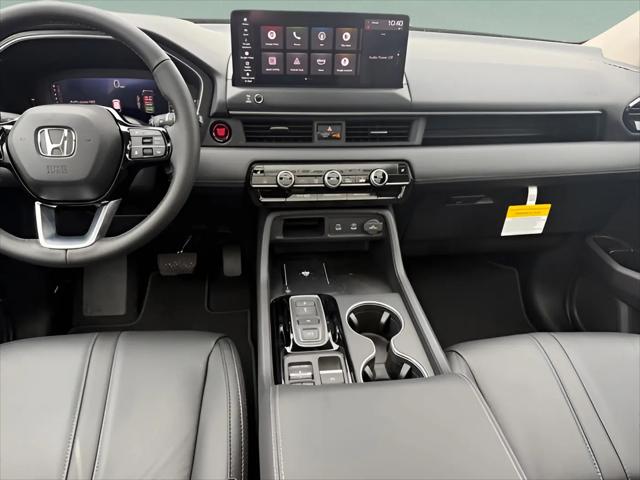 2026 Honda Pilot Touring Blackout