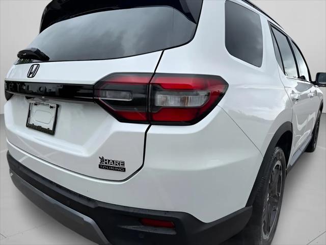 2026 Honda Pilot Touring Blackout