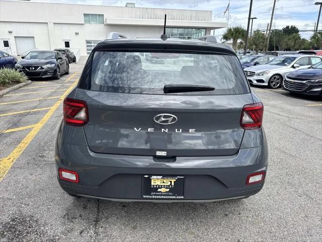 2025 Hyundai Venue SEL