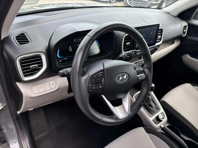 2025 Hyundai Venue SEL