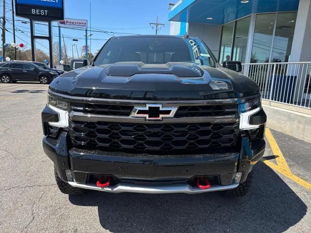 2025 Chevrolet Silverado 1500 4WD Crew Cab Short Bed ZR2