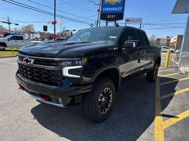 2025 Chevrolet Silverado 1500 4WD Crew Cab Short Bed ZR2