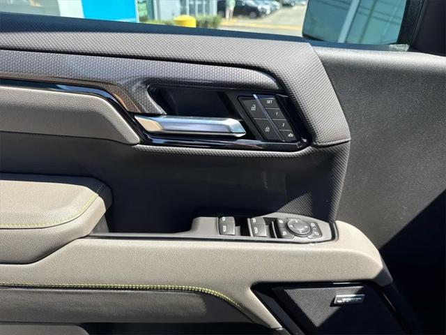 2025 Chevrolet Silverado 1500 4WD Crew Cab Short Bed ZR2