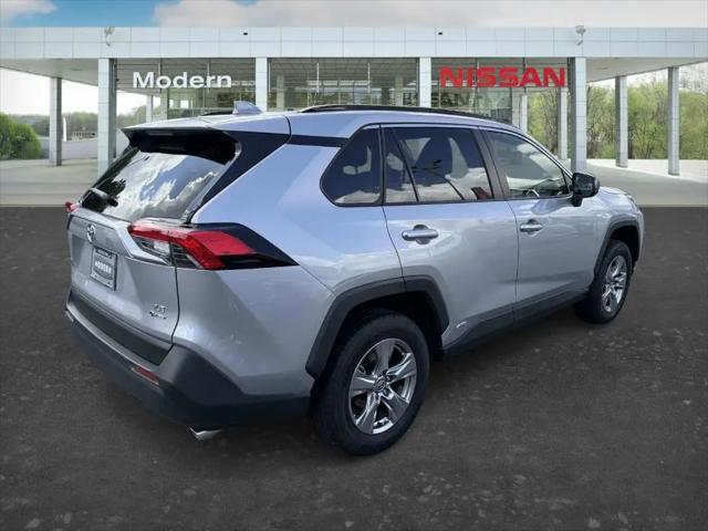 2025 Toyota RAV4 Hybrid LE