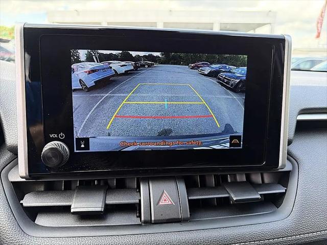 2025 Toyota RAV4 Hybrid LE
