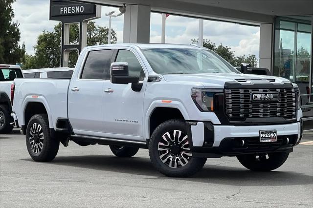 2026 GMC Sierra 2500HD Crew Cab, Standard Bed, Denali Ultimate, 4WD