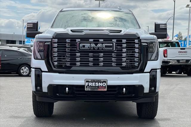 2026 GMC Sierra 2500HD Crew Cab, Standard Bed, Denali Ultimate, 4WD