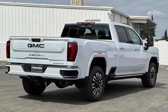 2026 GMC Sierra 2500HD Crew Cab, Standard Bed, Denali Ultimate, 4WD