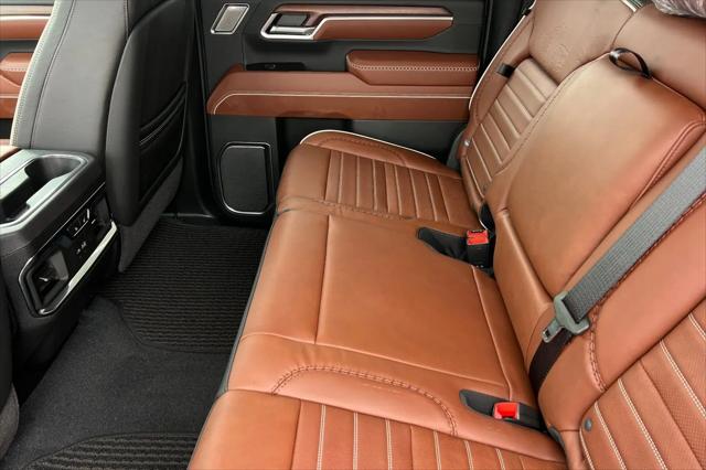2026 GMC Sierra 2500HD Crew Cab, Standard Bed, Denali Ultimate, 4WD
