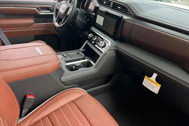 2026 GMC Sierra 2500HD Crew Cab, Standard Bed, Denali Ultimate, 4WD