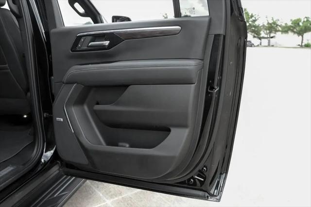 2026 Chevrolet Suburban Premier, 4WD