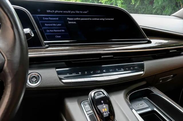 2023 Cadillac Escalade ESV 4WD Premium Luxury