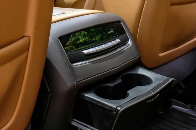 2023 Cadillac Escalade ESV 4WD Premium Luxury