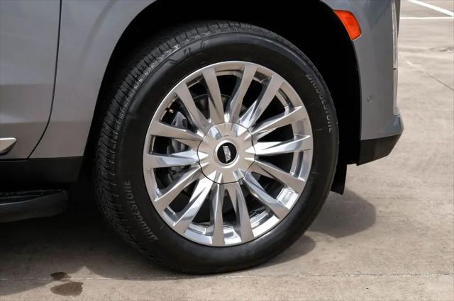 2023 Cadillac Escalade ESV 4WD Premium Luxury