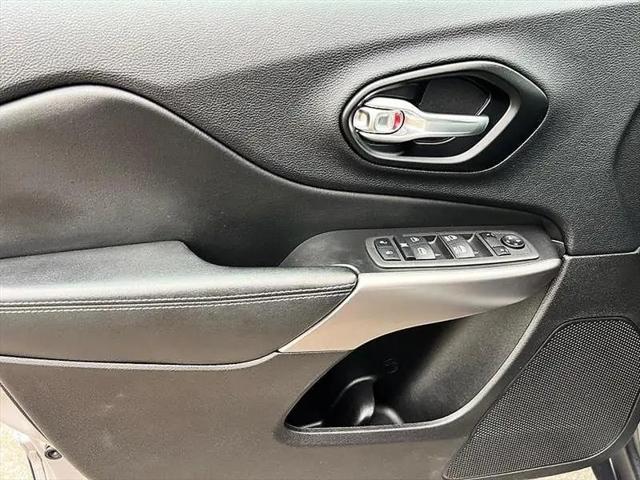 2022 Jeep Cherokee Latitude Lux FWD