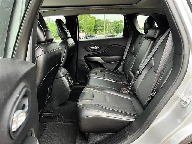 2022 Jeep Cherokee Latitude Lux FWD