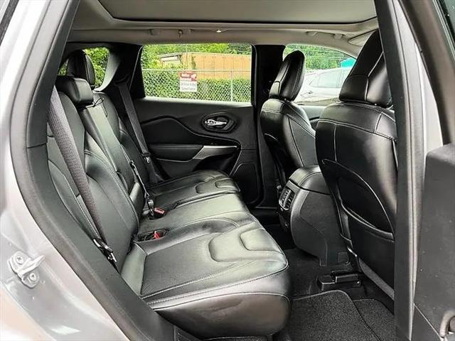 2022 Jeep Cherokee Latitude Lux FWD