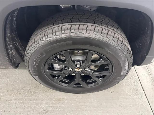 2026 Jeep Grand Cherokee L Altitude 4x4
