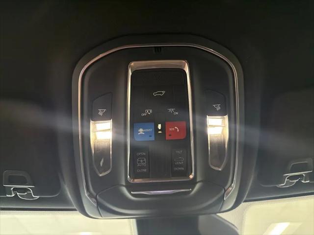 2026 Jeep Grand Cherokee L Altitude 4x4