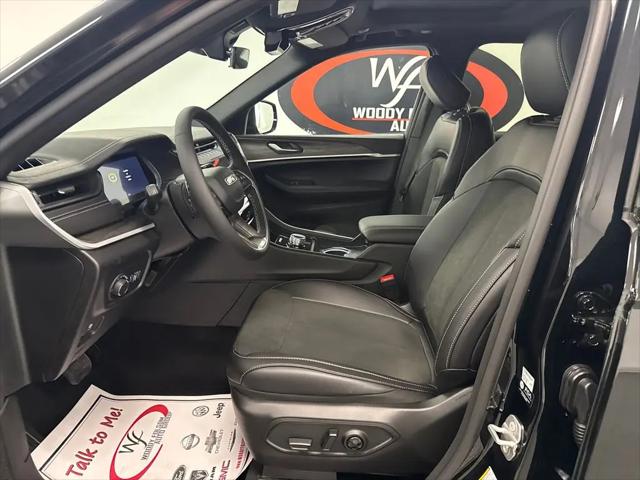 2026 Jeep Grand Cherokee Altitude 4x2