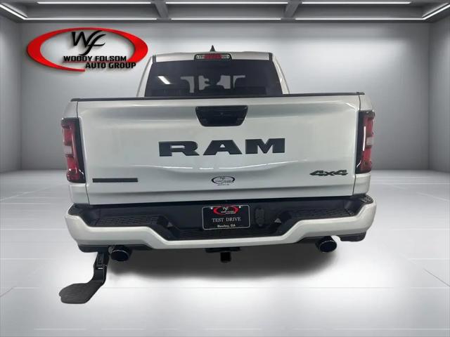 2026 Ram 1500 Big Horn Crew Cab 4x4 5'7" Box