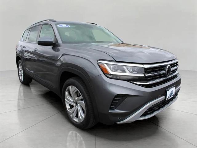 2021 Volkswagen Atlas 3.6L V6 SE w/Technology for sale in Green Bay, WI