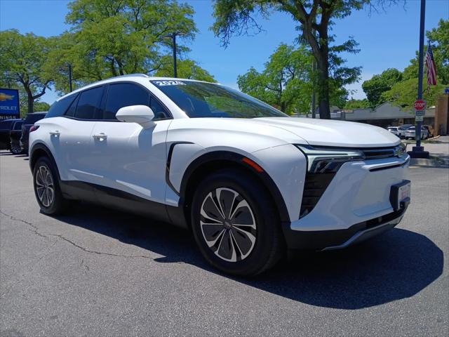 2024 Chevrolet V Blazer eAWD 2LT