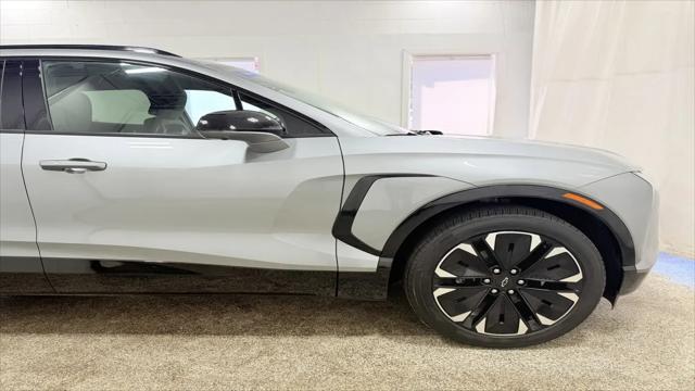 2024 Chevrolet V Blazer eAWD RS