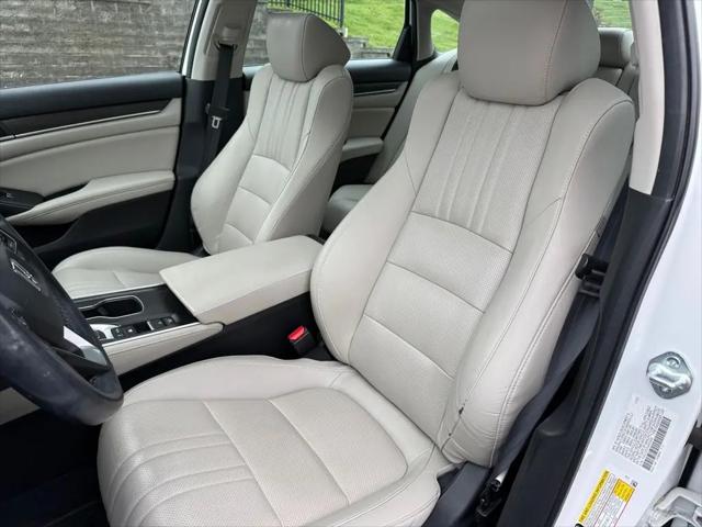 2022 Honda Accord Hybrid Touring