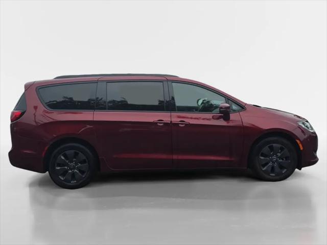 2020 Chrysler Pacifica Hybrid Limited