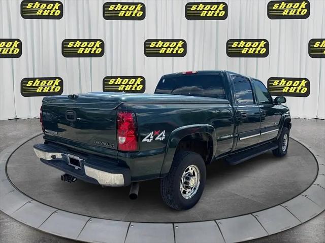 2004 Chevrolet Silverado 2500HD LS