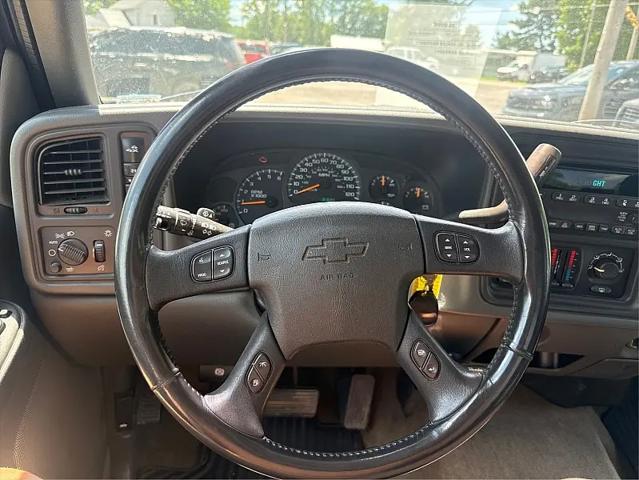 2004 Chevrolet Silverado 2500HD LS