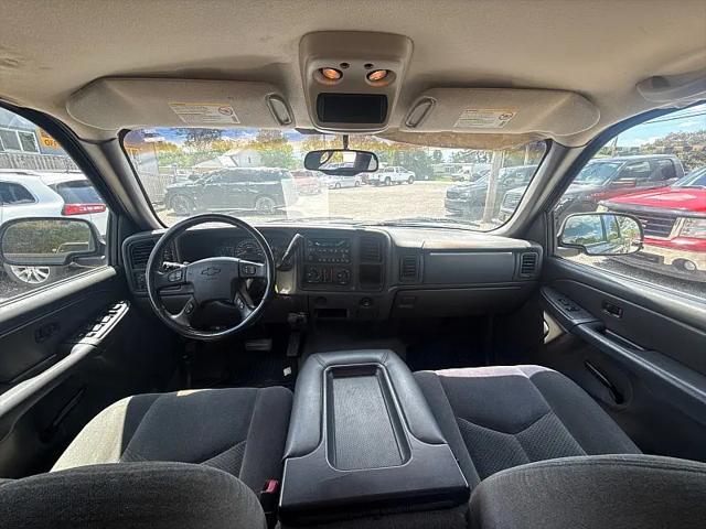 2004 Chevrolet Silverado 2500HD LS