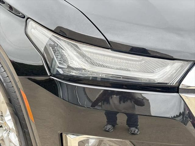 2023 Chevrolet Traverse AWD LS