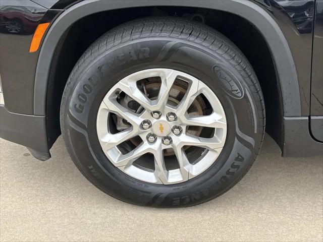 2023 Chevrolet Traverse AWD LS