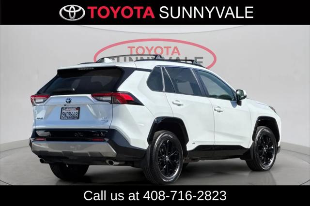 2024 Toyota RAV4 Hybrid SE