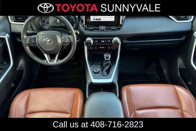 2024 Toyota RAV4 Hybrid SE