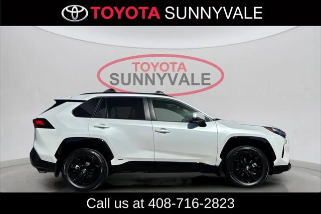 2024 Toyota RAV4 Hybrid SE
