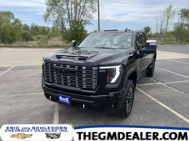 2025 GMC Sierra 2500HD 4WD Crew Cab Standard Bed Denali Ultimate for sale in Saukville, WI