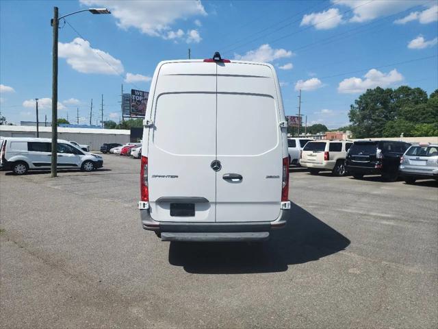 2022 Mercedes-Benz Sprinter 2500 High Roof I4