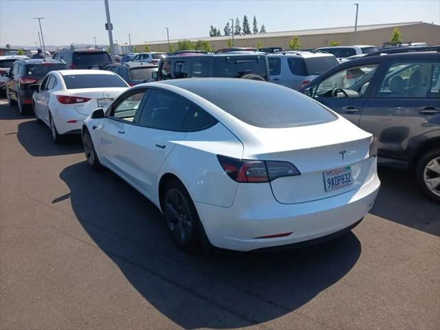 2022 Tesla Model 3 Rear-Wheel Drive