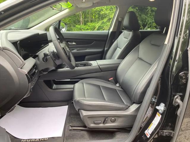 2025 Nissan Murano SV