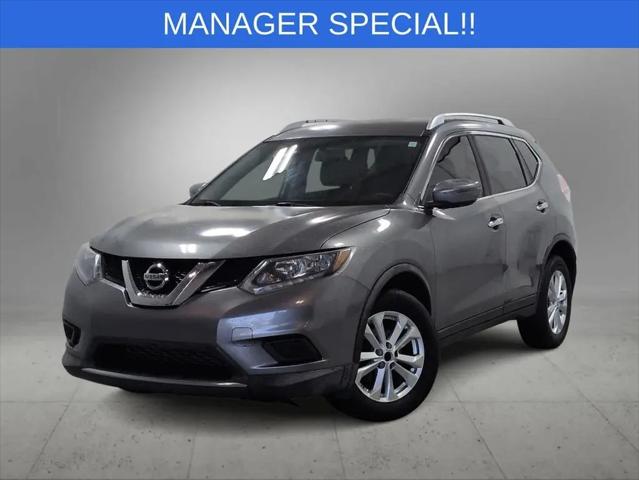 2016 Nissan Rogue SV for sale in Farmington Hills, MI