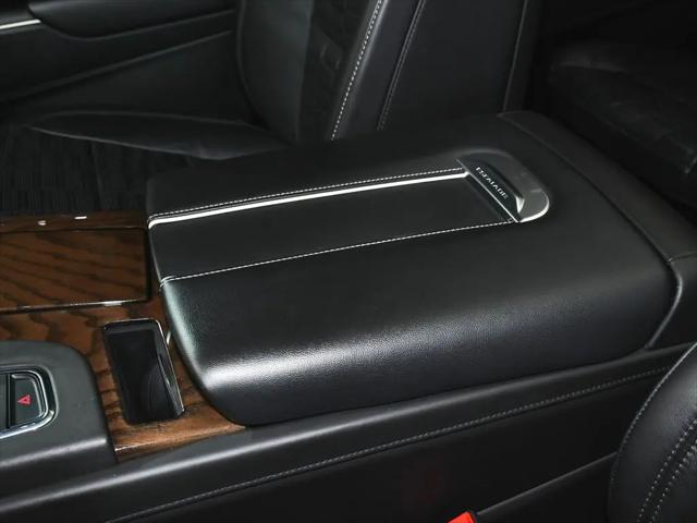 2023 Cadillac Escalade ESV Sport Platinum